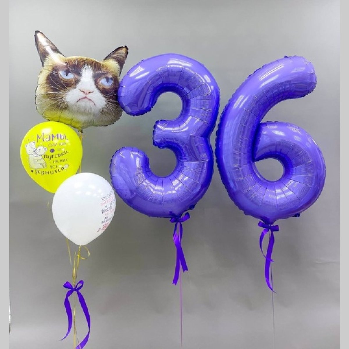 1353