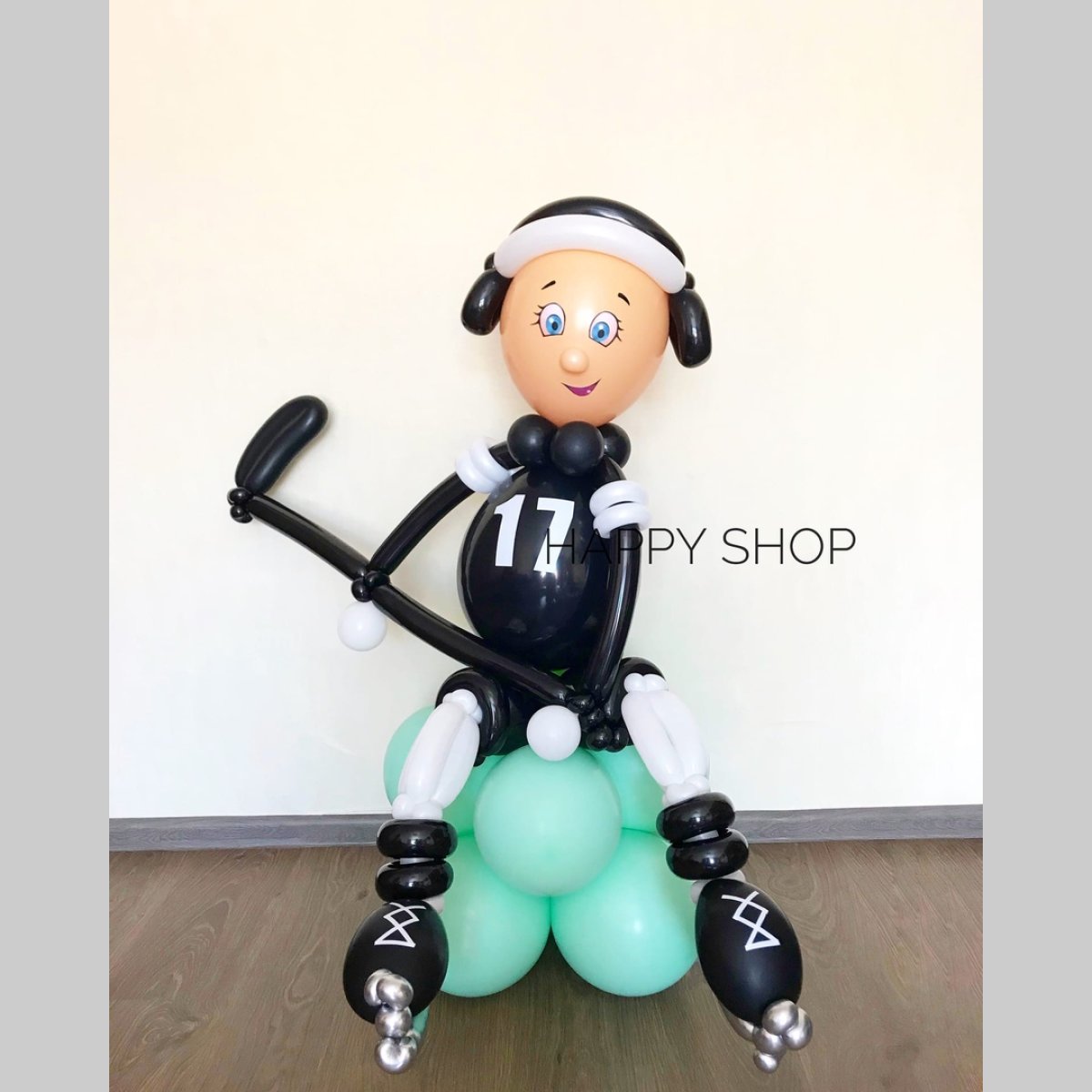 587